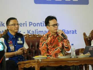 Ketua Tim Literasi Digital Pendidikan Ditjen Aptika, Bambang Tri Santoso dalam kegiatan Festival TIK 2022 di Pontianak, Rabu (16/11/2022).