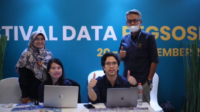 Team Direktorat LAIP Komindo dalam acara Festival Data Regsosek, Jakarta, 21/12