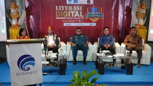 Literasi Digital Kepada Prajurit TNI Denpasar Bali